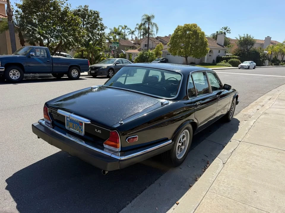 1985 Jaguar XJ Series 3 - Image 6 of 15