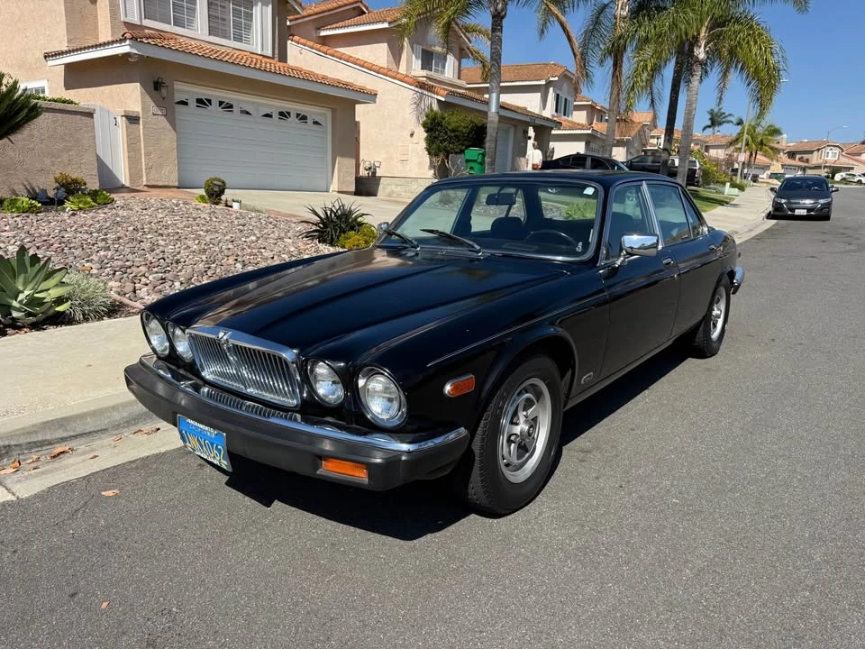 1985 Jaguar XJ Series 3 - Image 2 of 15