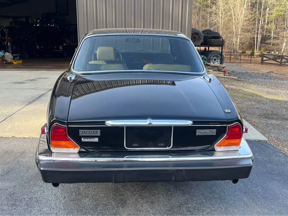 1985 Jaguar XJ Series 3 - Image 11 of 12
