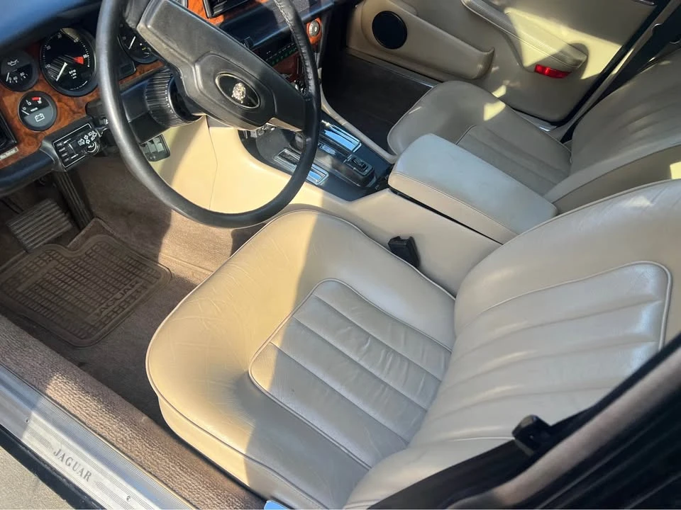 1985 Jaguar XJ Series 3 - Image 8 of 12