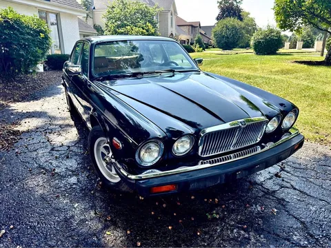 1985 Jaguar XJ XJ Sedan 4D