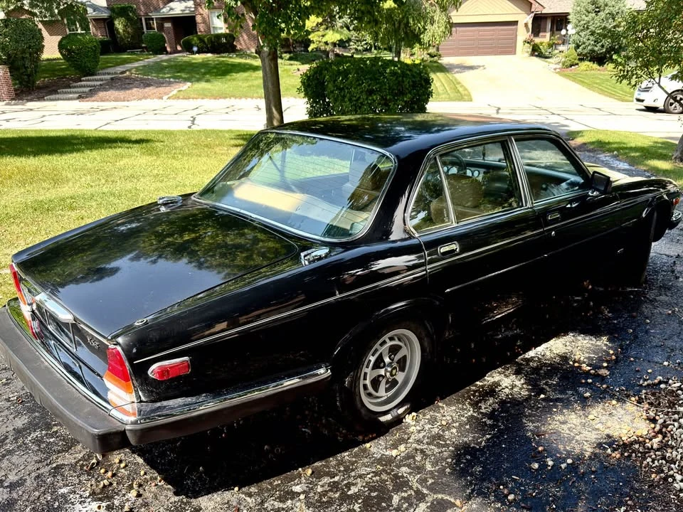 1985 Jaguar XJ Series 3 - Image 10 of 11