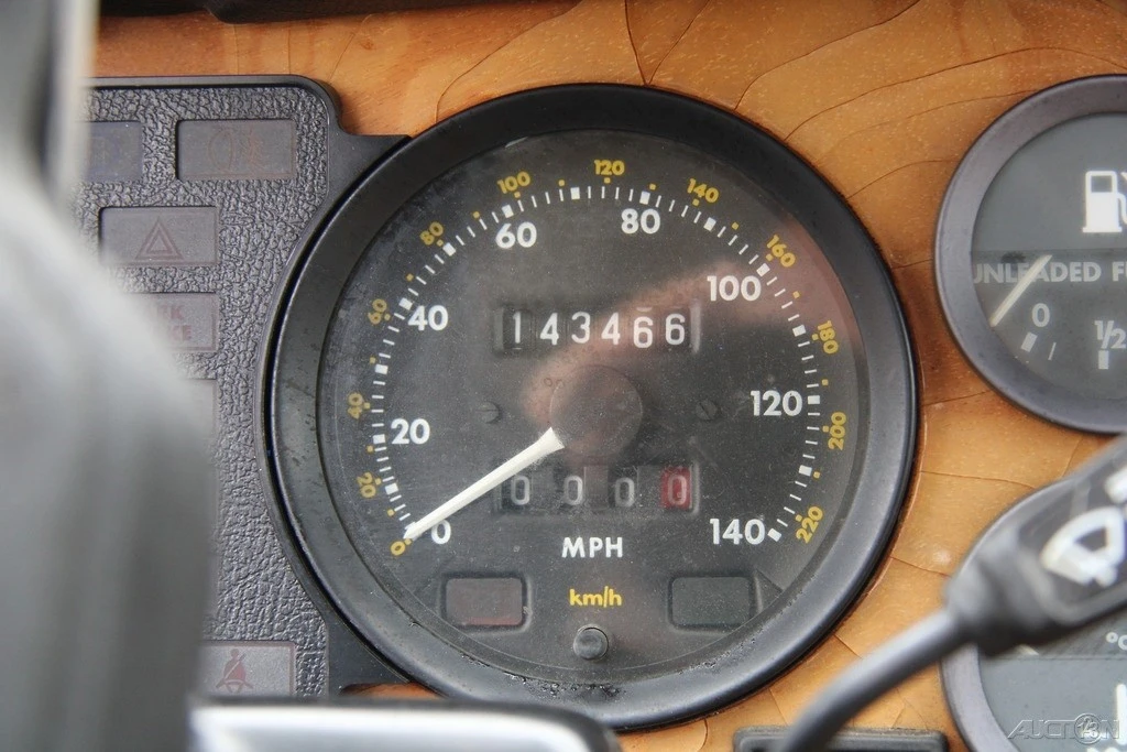 1985 Jaguar XJ Series 3 - Image 16 of 21