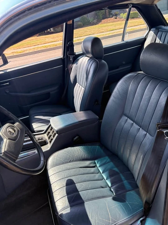 1985 Jaguar XJ Series 3 - Image 9 of 13