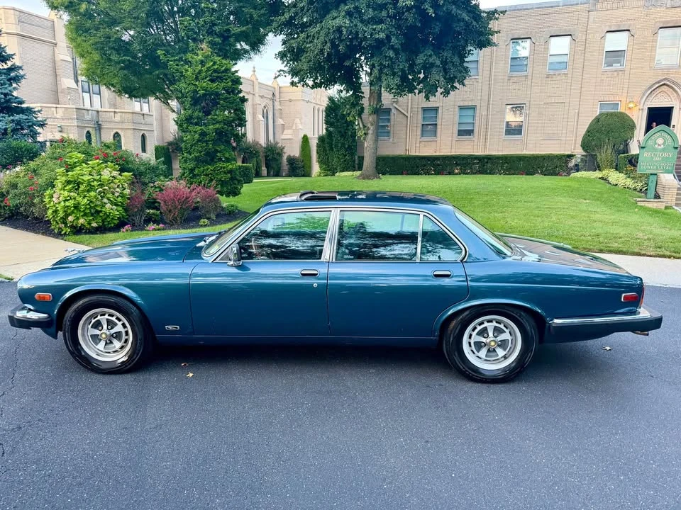 1985 Jaguar XJ Series 3 - Image 7 of 20