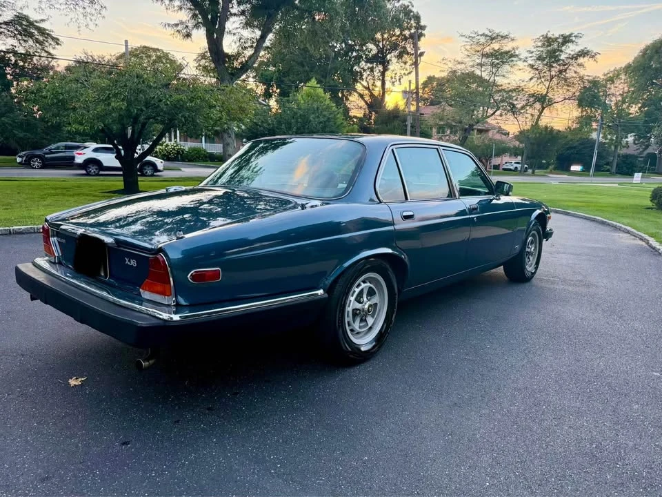 1985 Jaguar XJ Series 3 - Image 4 of 20