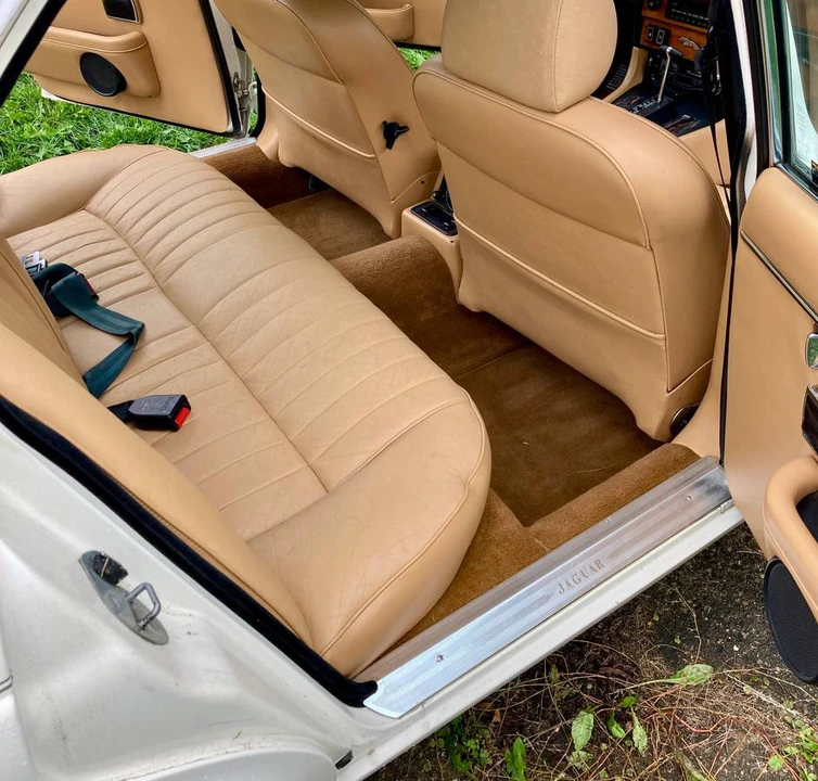 1985 Jaguar XJ Series 3 - Image 6 of 21