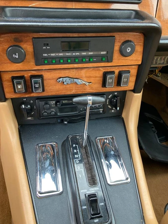1985 Jaguar XJ Series 3 - Image 10 of 21