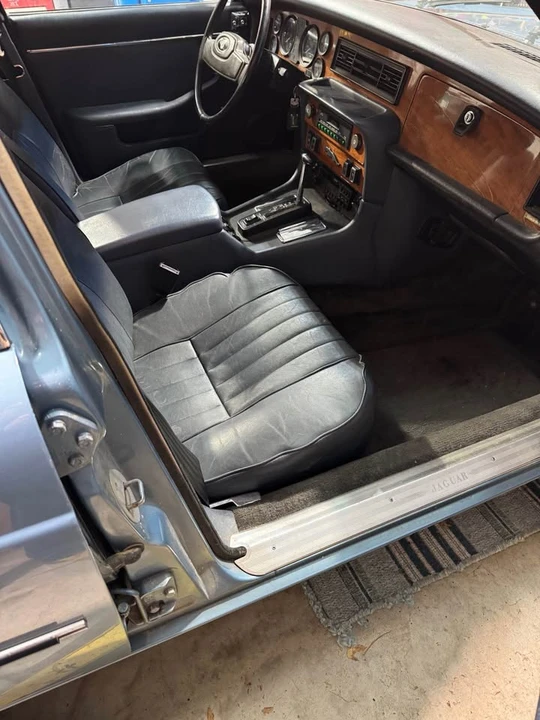 1985 Jaguar XJ Series 3 - Image 9 of 16