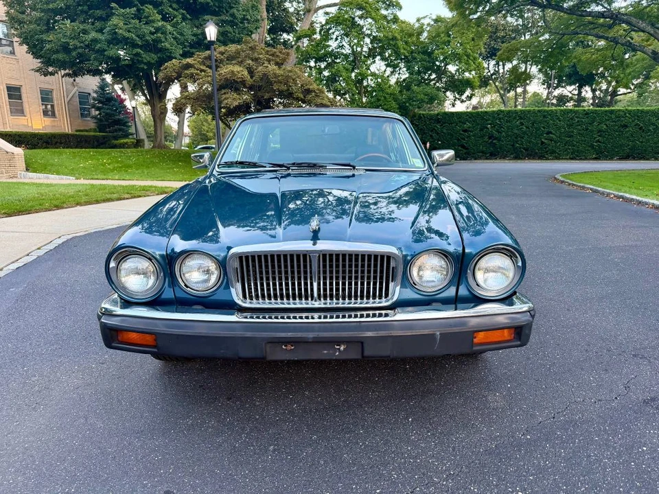 1985 Jaguar XJ Series 3 - Image 8 of 24