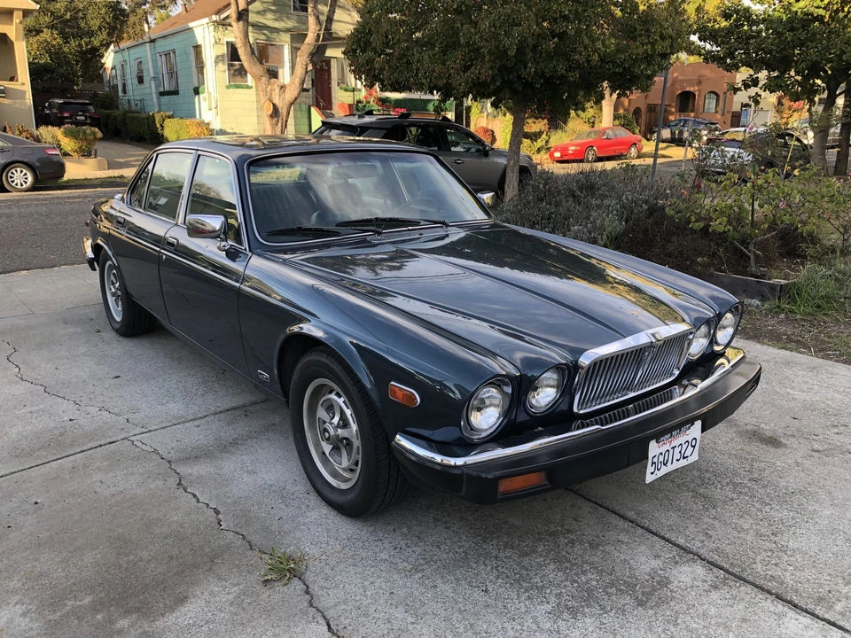 1985 Jaguar XJ Series 3 - Image 18 of 31