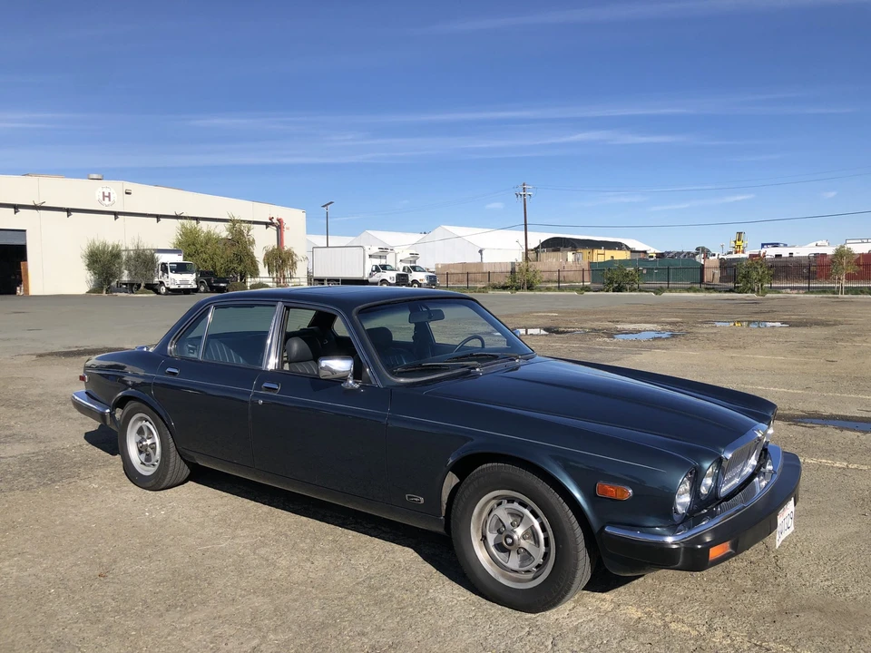 1985 Jaguar XJ Series 3 - Image 4 of 31