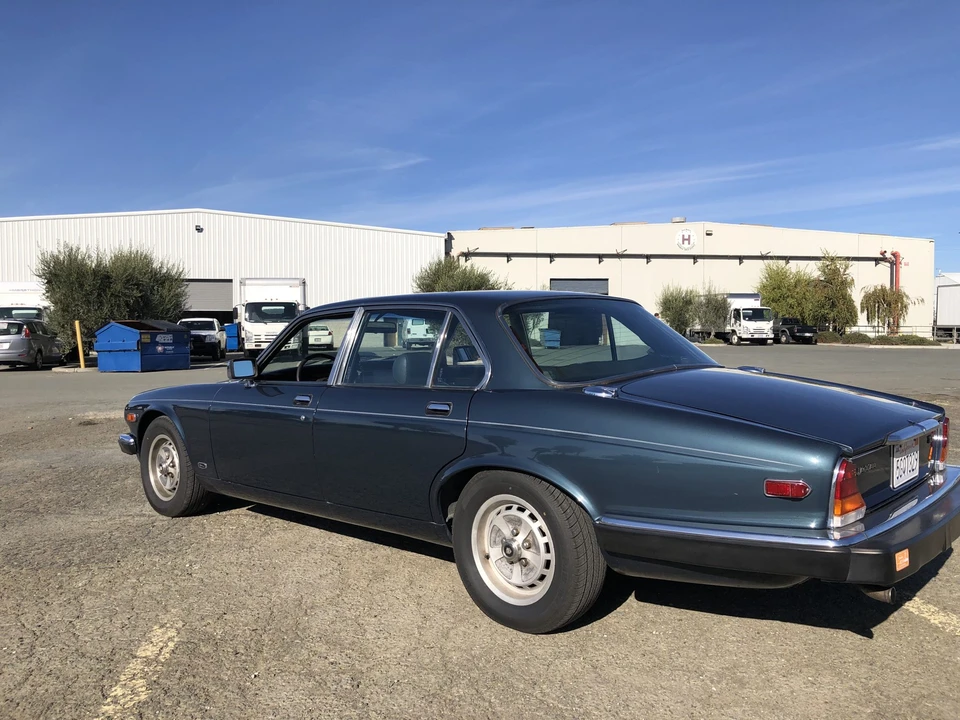 1985 Jaguar XJ Series 3 - Image 11 of 31