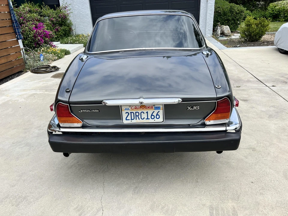 1985 Jaguar XJ Series 3 - Image 9 of 31