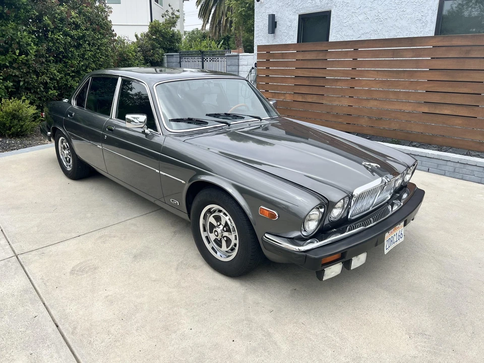 1985 Jaguar XJ Series 3 - Image 14 of 31