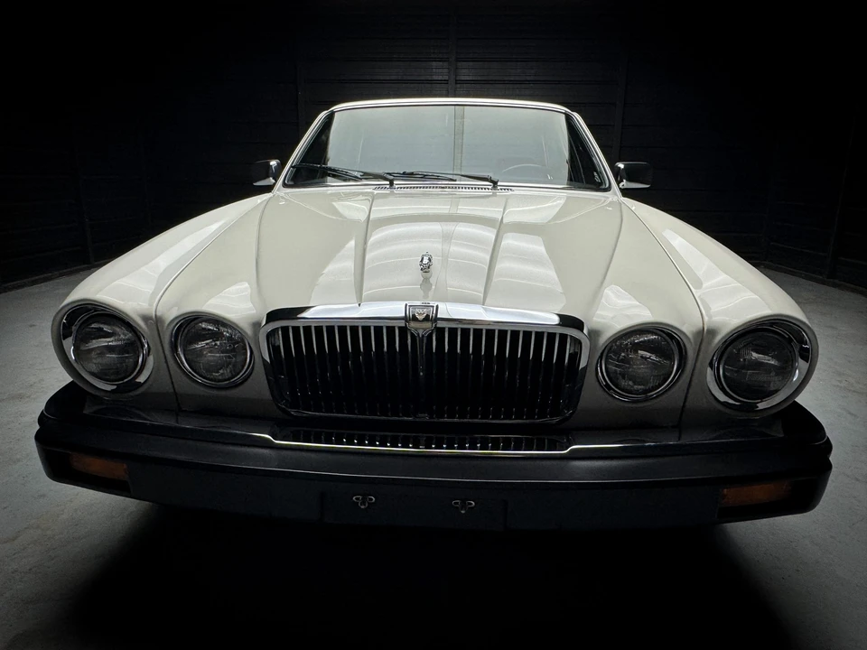 1985 Jaguar XJ Series 3 - Image 6 of 31