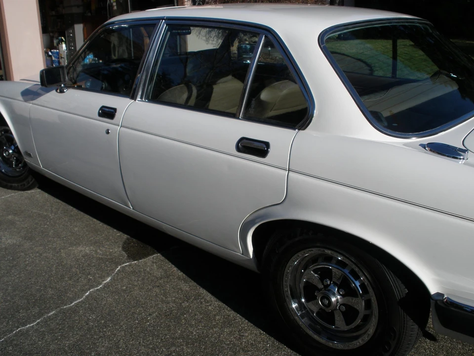 1985 Jaguar XJ Series 3 - Image 22 of 31