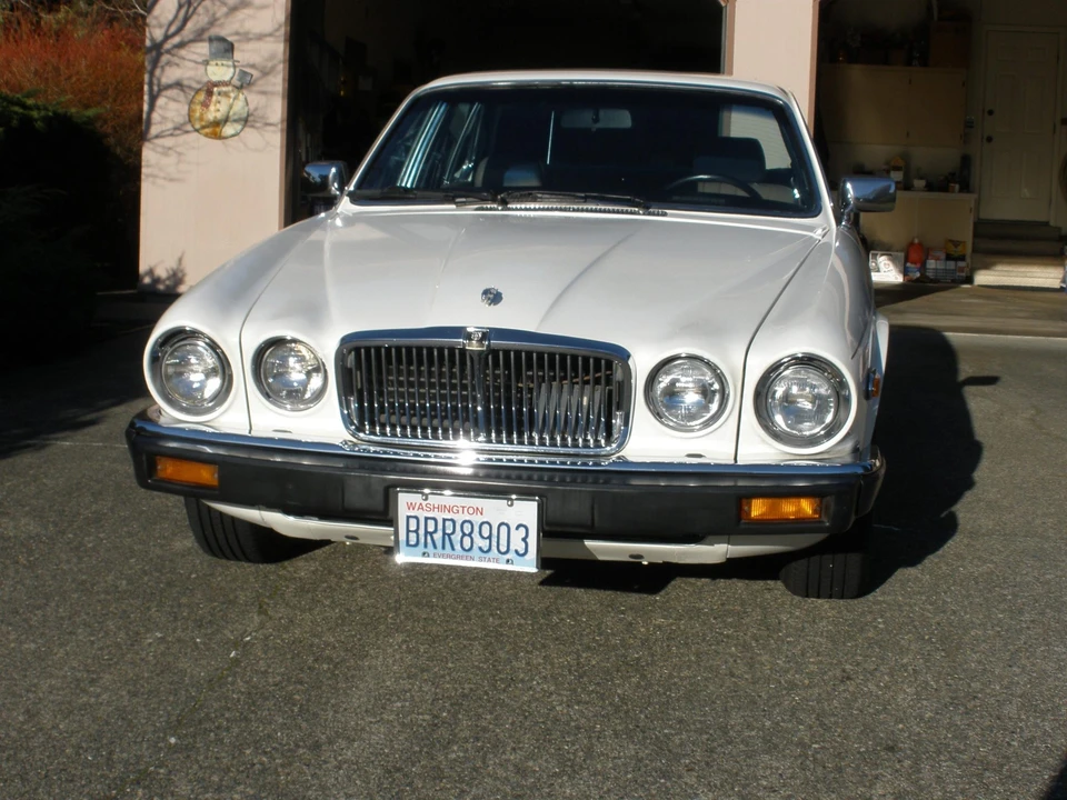 1985 Jaguar XJ Series 3 - Image 16 of 31