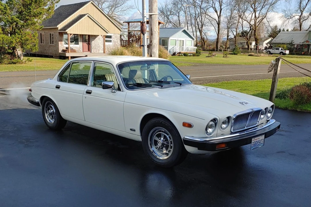 1985 Jaguar XJ Series 3 - Image 11 of 31