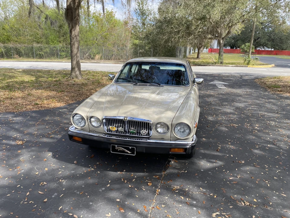 1985 Jaguar XJ Series 3 - Image 21 of 31
