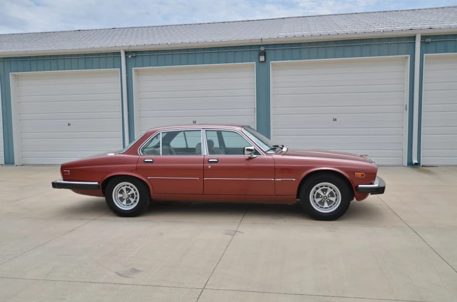 1985 Jaguar XJ Series 3 - Image 7 of 7