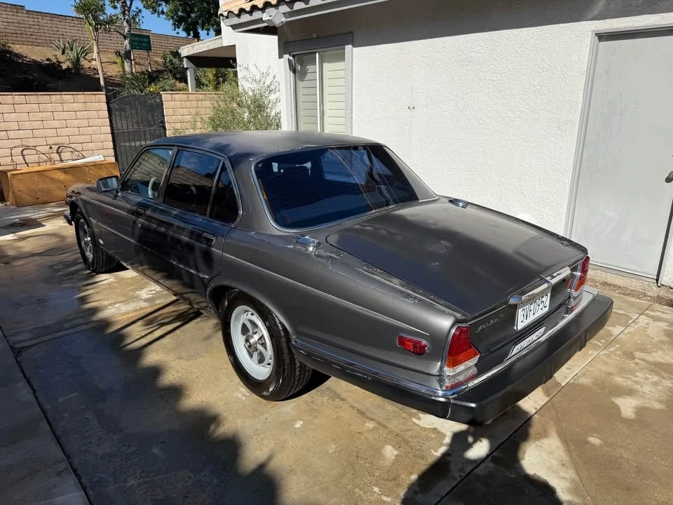 1985 Jaguar XJ Series 3 - Image 4 of 12
