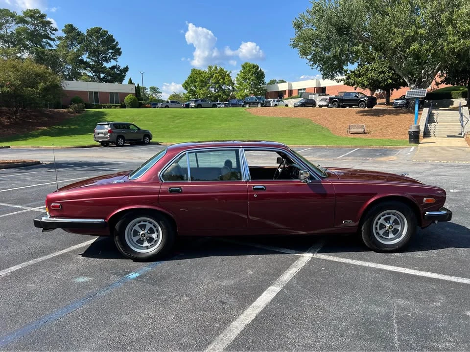 1985 Jaguar XJ Series 3 - Image 17 of 18
