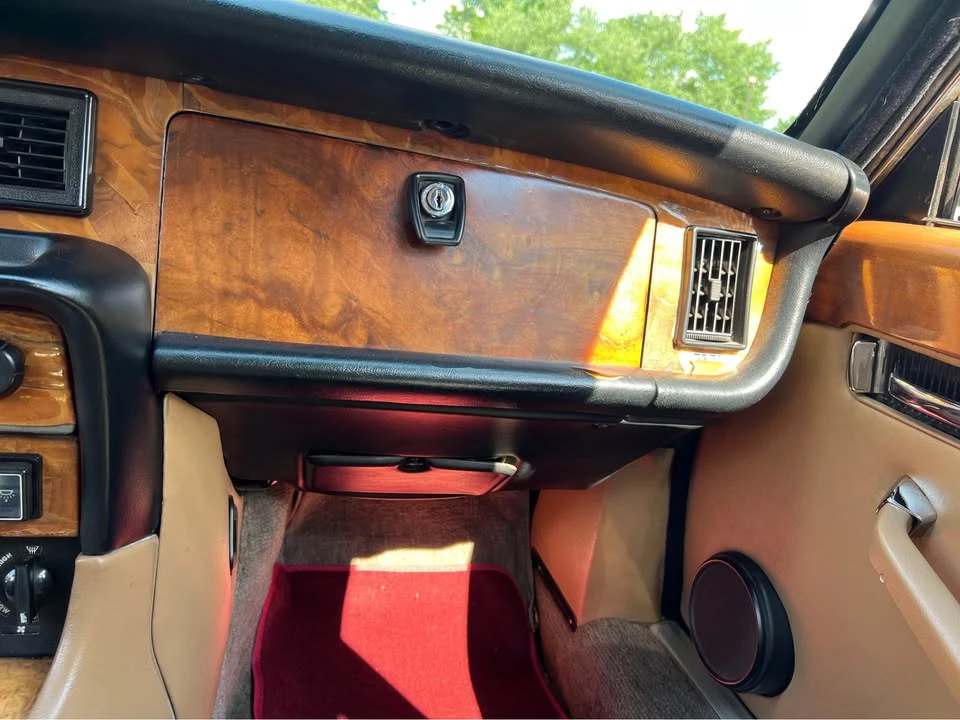 1985 Jaguar XJ Series 3 - Image 11 of 18