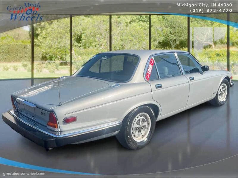 1985 Jaguar XJ Series 3 - Image 4 of 8