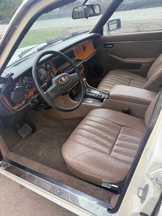 1985 Jaguar XJ Series 3 - Image 7 of 10