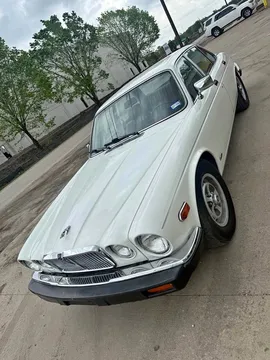 1985 Jaguar XJ6 Sedan