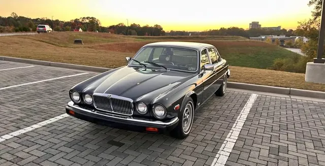 1985 Jaguar XJ6 Sedan