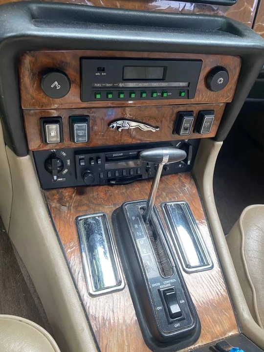 1985 Jaguar XJ Series 3 - Image 12 of 16