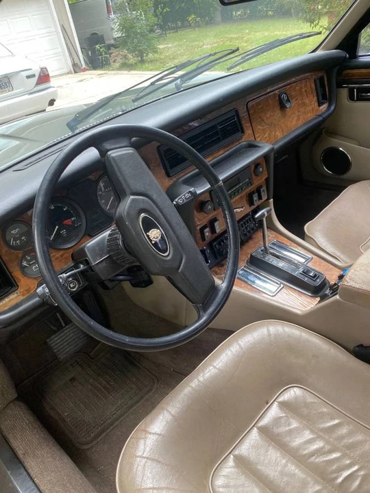 1985 Jaguar XJ Series 3 - Image 13 of 16