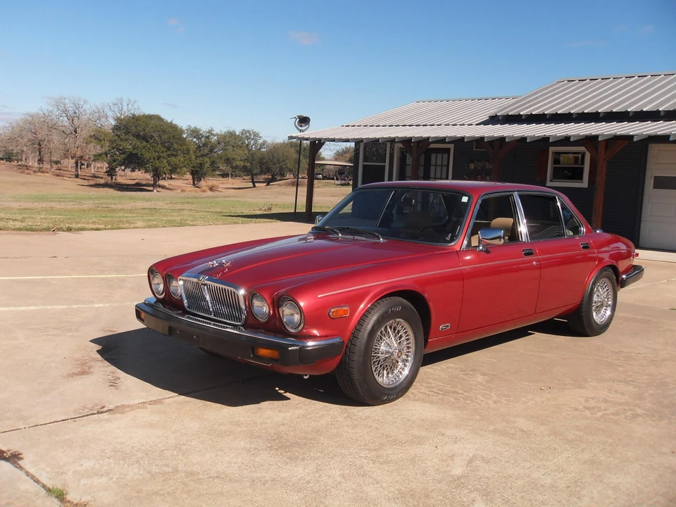 1985 Jaguar XJ Series 3 - Image 2 of 31