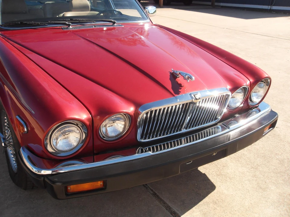 1985 Jaguar XJ Series 3 - Image 14 of 31
