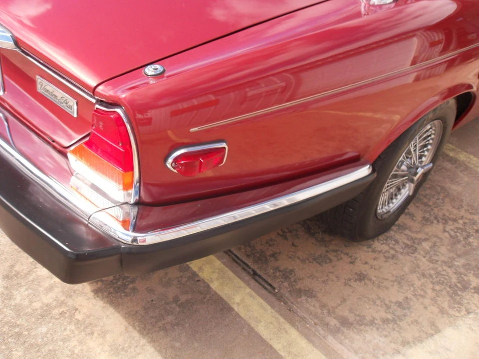 1985 Jaguar XJ Series 3 - Image 18 of 31