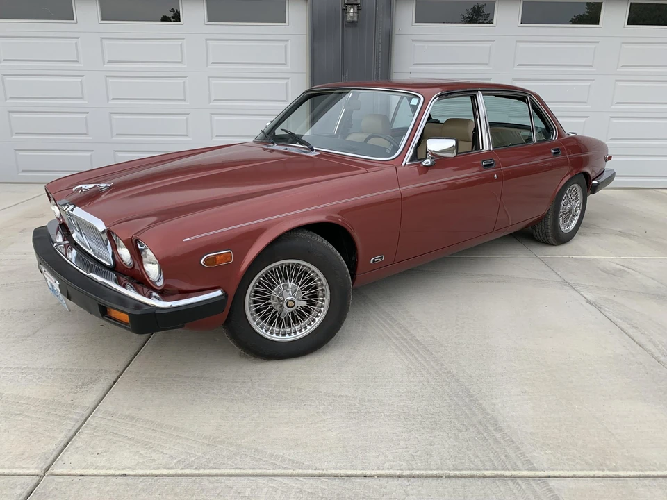 1985 Jaguar XJ Series 3 - Image 2 of 31