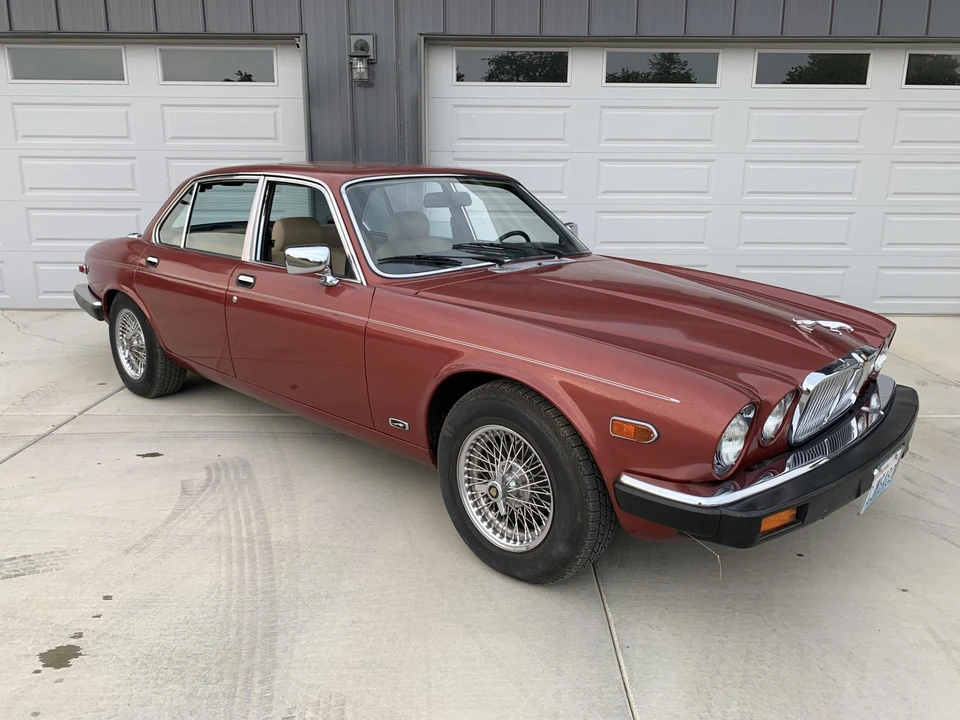1985 Jaguar XJ Series 3 - Image 6 of 31