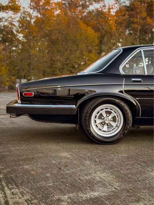 1985 Jaguar XJ Series 3 - Image 6 of 11