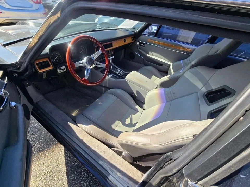 1985 Jaguar XJ Series 3 - Image 6 of 12