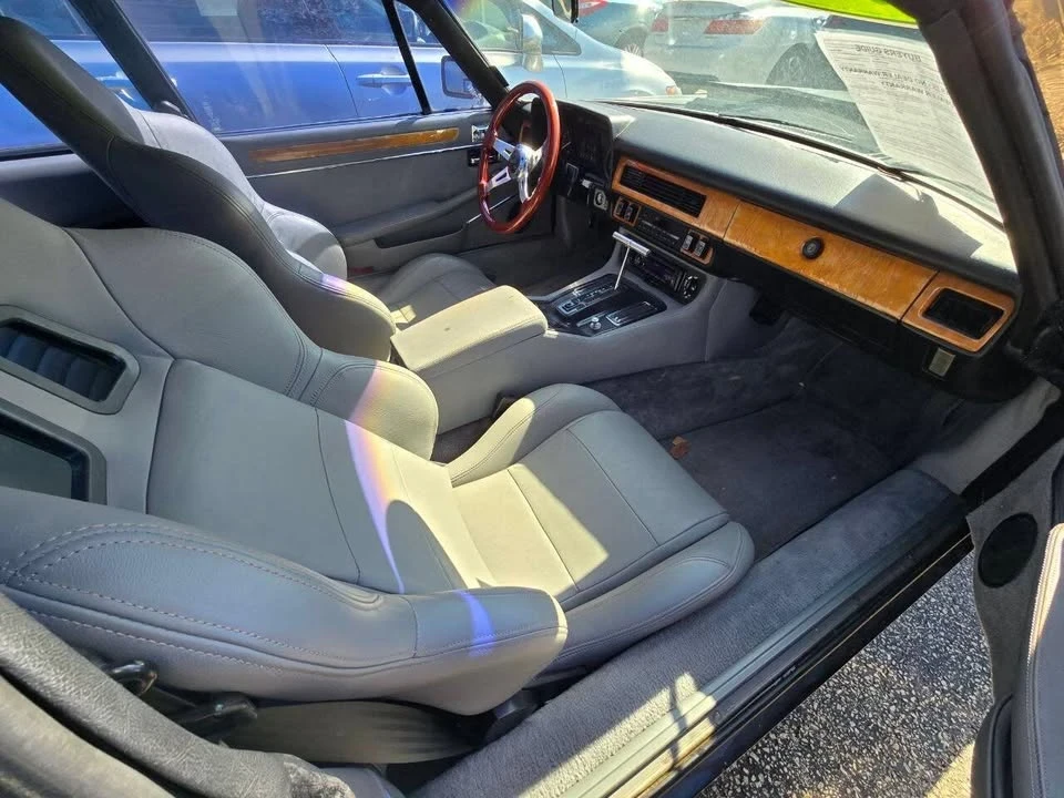 1985 Jaguar XJ Series 3 - Image 10 of 12