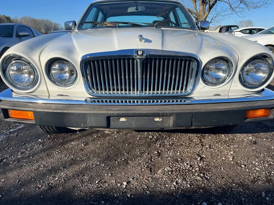 1985 Jaguar XJ Series 3 - Image 4 of 15