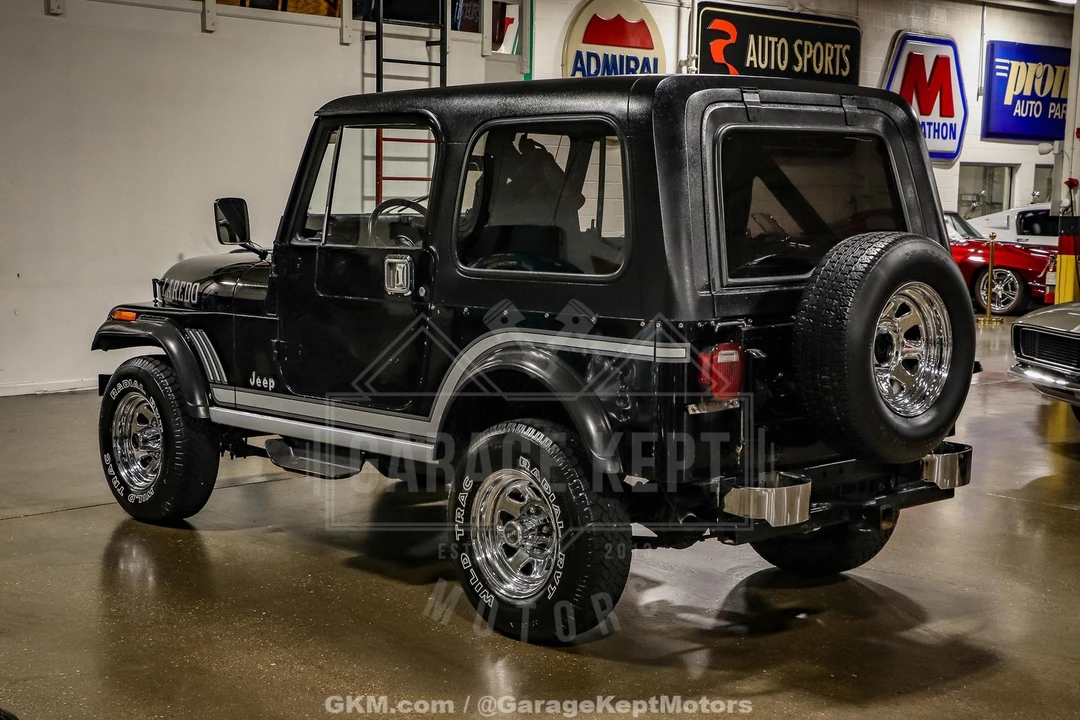 1985 Jeep CJ7 - Image 7 of 12