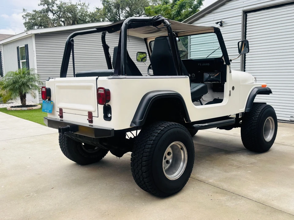 1985 Jeep CJ - Image 4 of 13