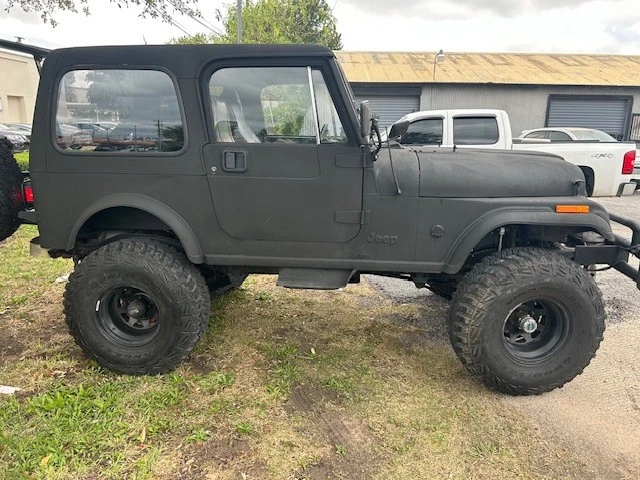 1985 Jeep CJ7 - Image 3 of 21