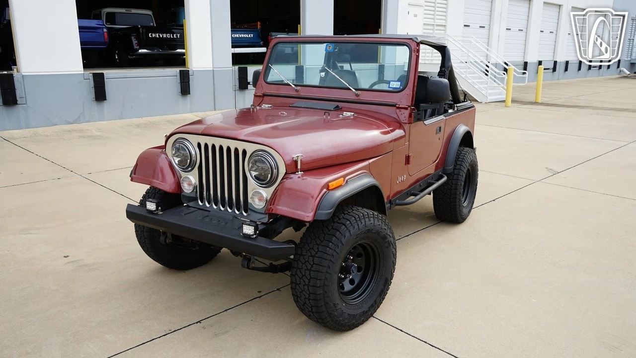 1985 Jeep CJ7 - Image 3 of 21
