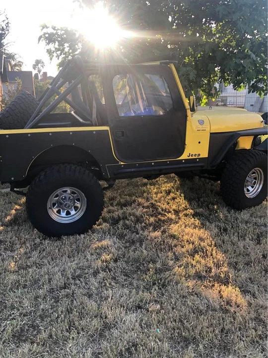 1985 Jeep CJ - Image 2 of 2