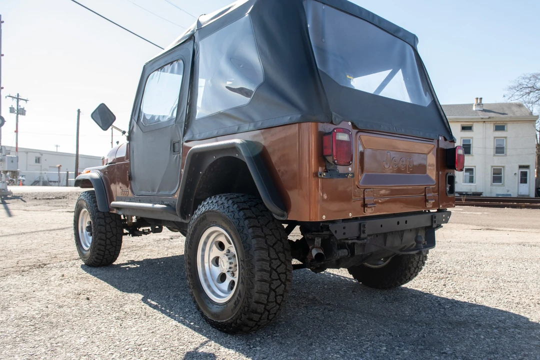 1985 Jeep CJ7 - Image 6 of 31