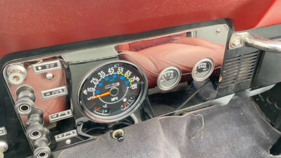 1985 Jeep CJ7 - Image 3 of 10